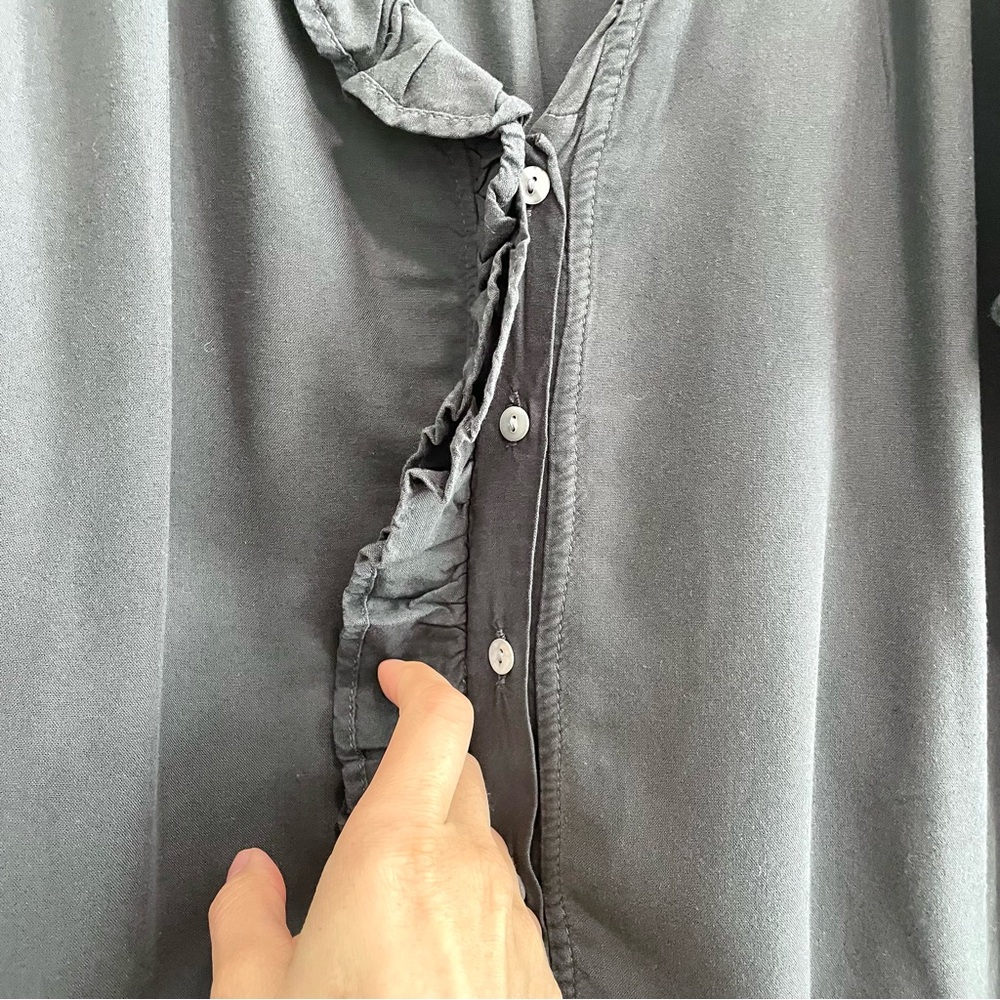 Dylan Sleeveless Ruffle Front Button Down Top - image 5